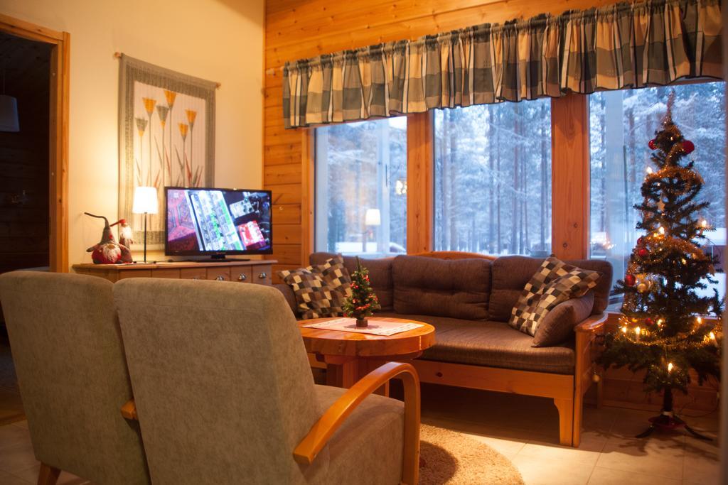 Petaejaekylae Villa Kuusamo Kültér fotó